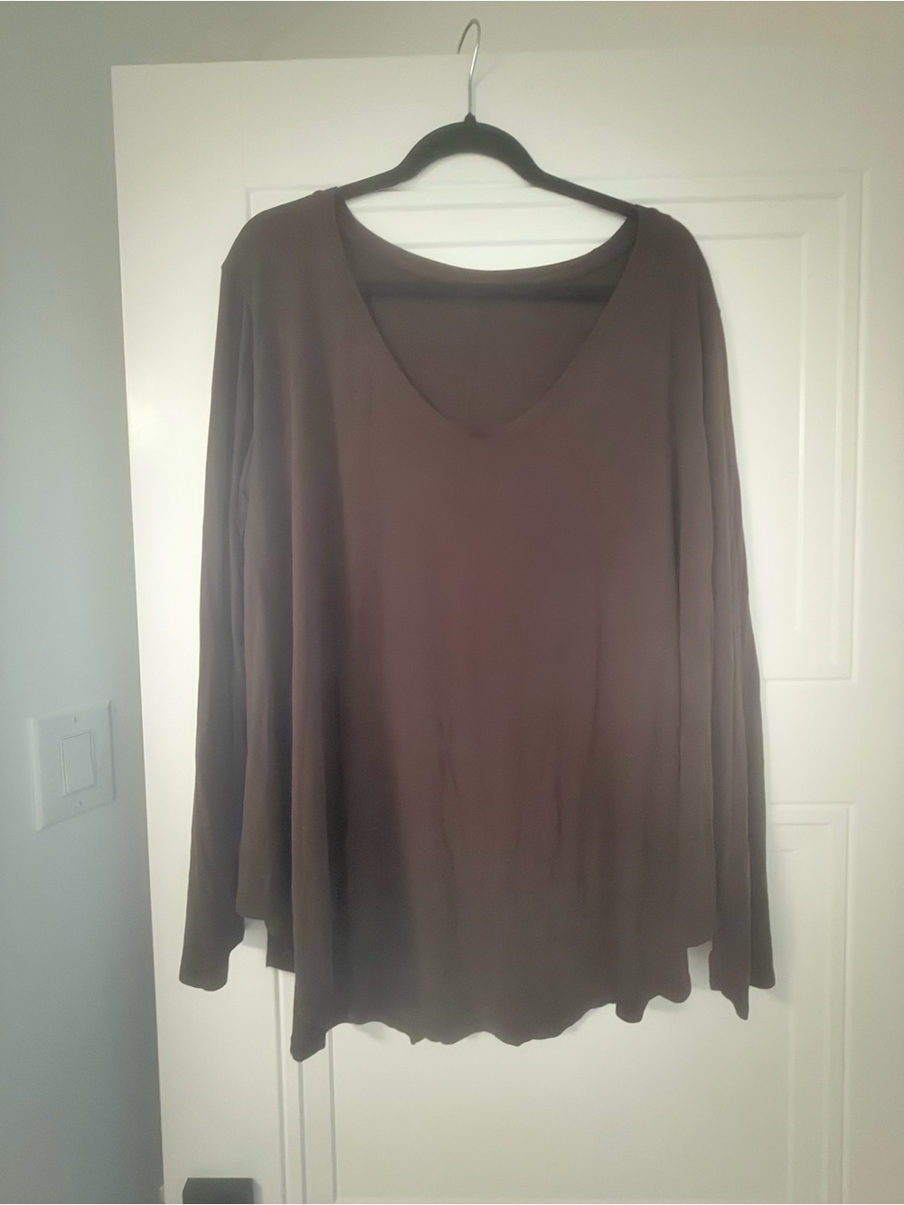lululemon athletica Long Sleeve Top - Dark Brown